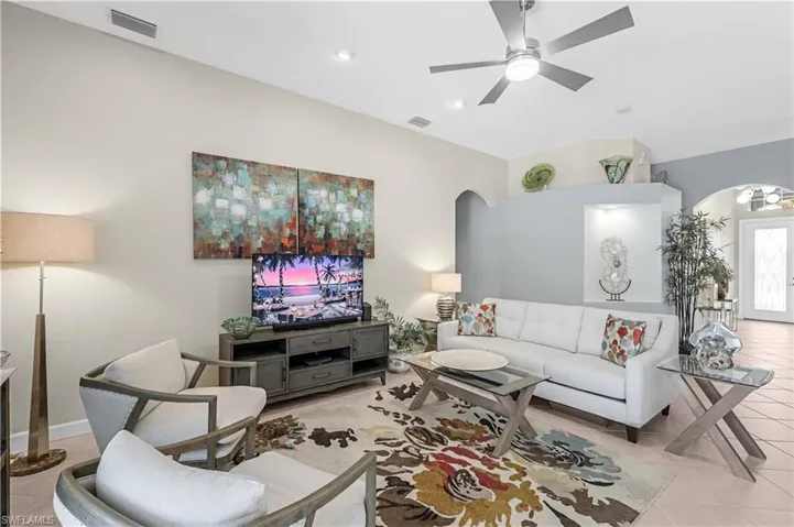 8898 Greenwich Hills Way, Fort Myers Fl 33908