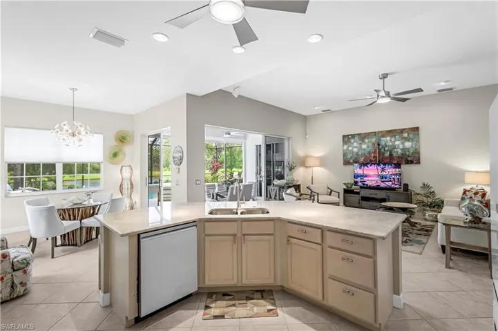 8898 Greenwich Hills Way, Fort Myers Fl 33908