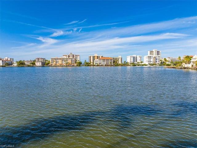 342 Bayside AVE, NAPLES FL 34108