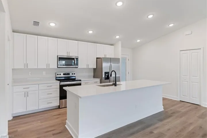 632 NW 14th  ST, Cape Coral, FL 33993