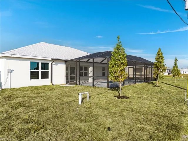 632 NW 14th  ST, Cape Coral, FL 33993
