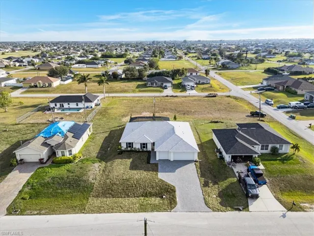 632 NW 14th  ST, Cape Coral, FL 33993