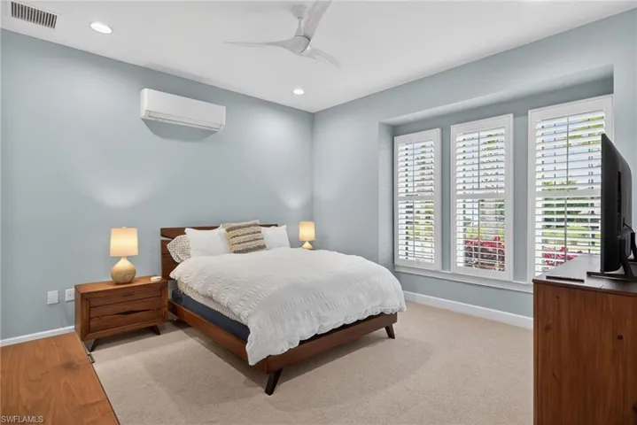 6007 Barthelemy Ave, Naples, Florida 34113