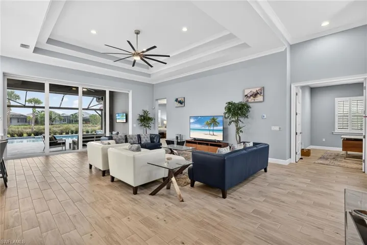 6007 Barthelemy Ave, Naples, Florida 34113