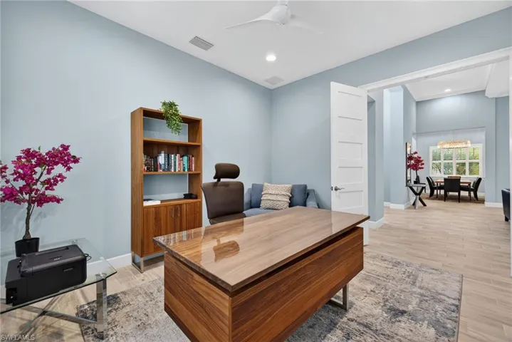 6007 Barthelemy Ave, Naples, Florida 34113