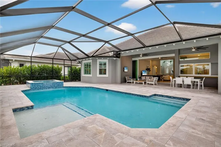 6007 Barthelemy Ave, Naples, Florida 34113
