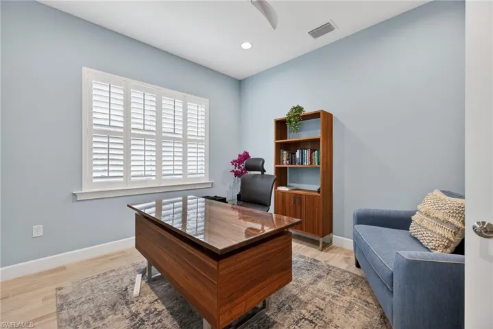 6007 Barthelemy Ave, Naples, Florida 34113