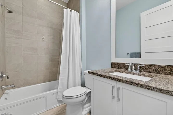 6007 Barthelemy Ave, Naples, Florida 34113