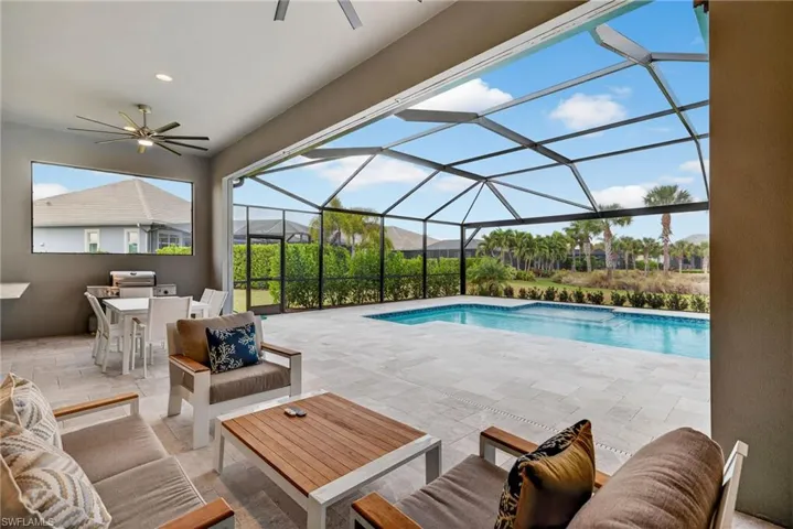 6007 Barthelemy Ave, Naples, Florida 34113