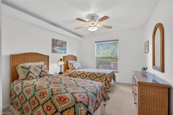 The middle bedroom is a den in some units--double doors make this a true bedroom, so guests can have quiet and privacy.