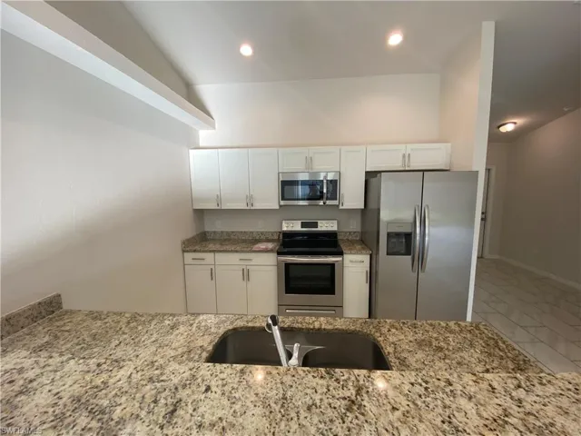 2943  Skyline  BLVD, Cape Coral, FL 33914