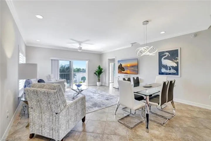 Large, living area with views out to Smokehouse bay