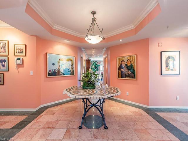 Front entry foyer