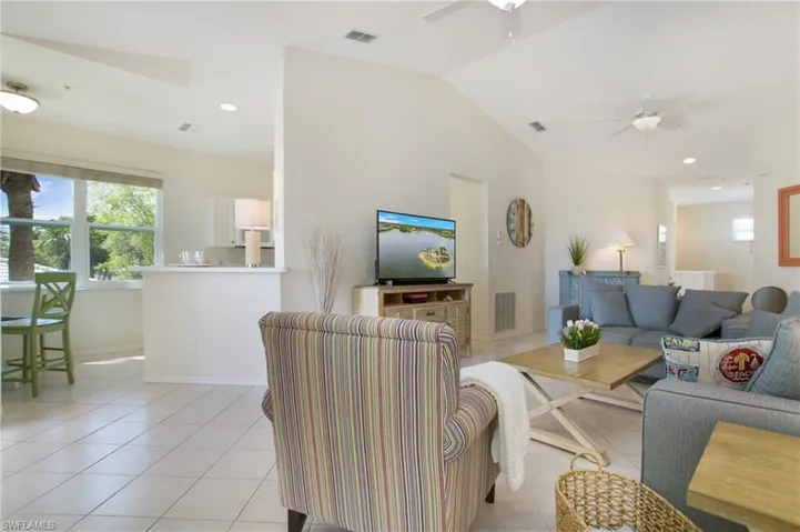 4690  Hawks Nest  WAY, Naples, FL 34114