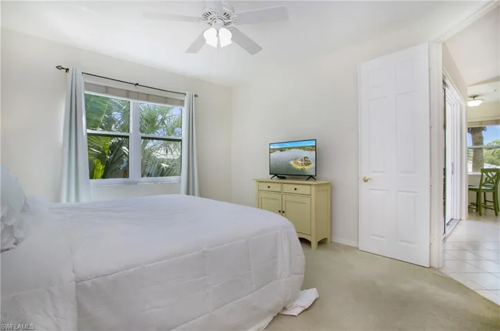 4690  Hawks Nest  WAY, Naples, FL 34114