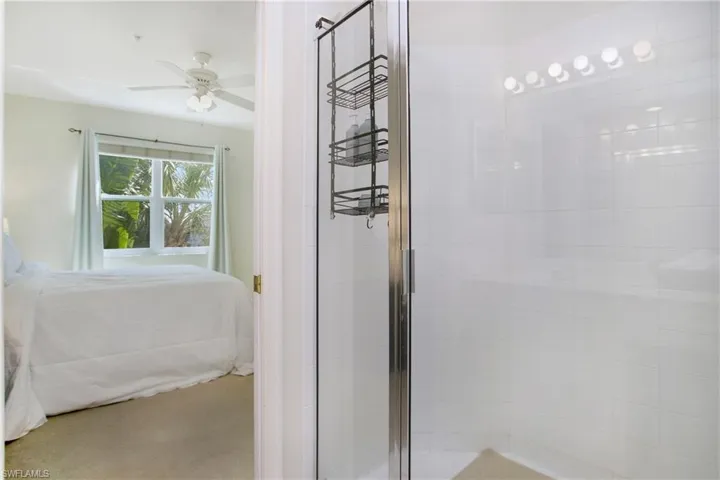 4690  Hawks Nest  WAY, Naples, FL 34114