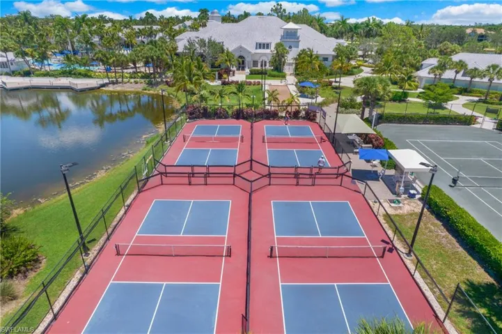 4690  Hawks Nest  WAY, Naples, FL 34114