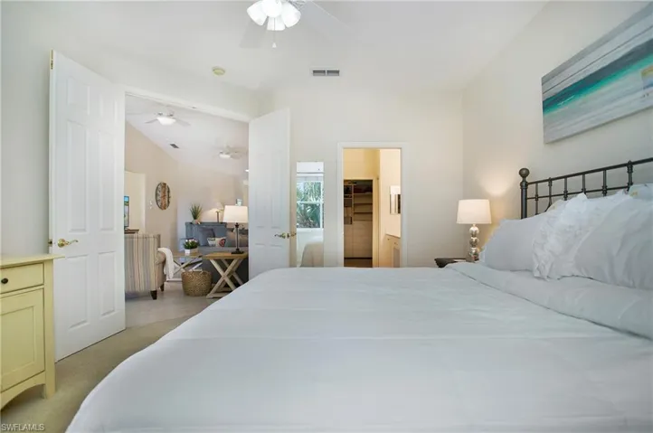 4690  Hawks Nest  WAY, Naples, FL 34114