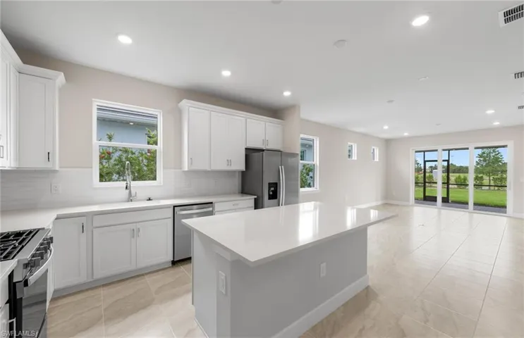 7148 Chapel Creek Ln, North Fort Myers, Florida 33917