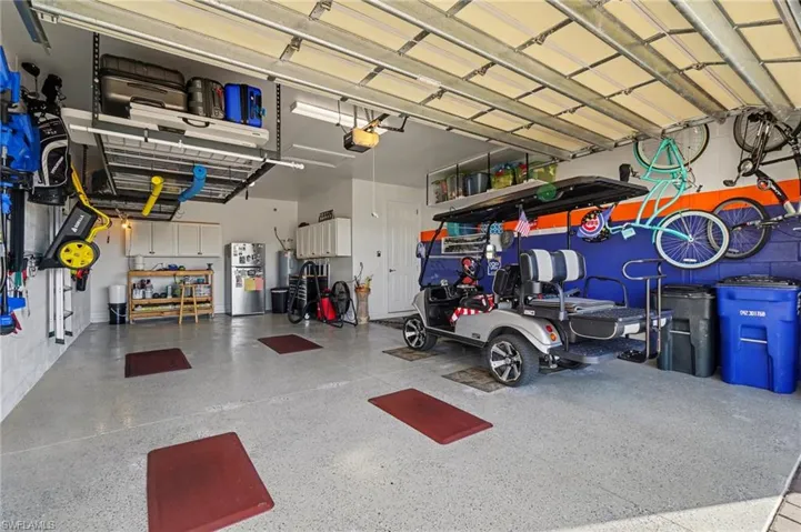 Tandem garage - 2.5 spaces
