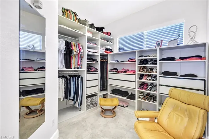 View of walk in closet