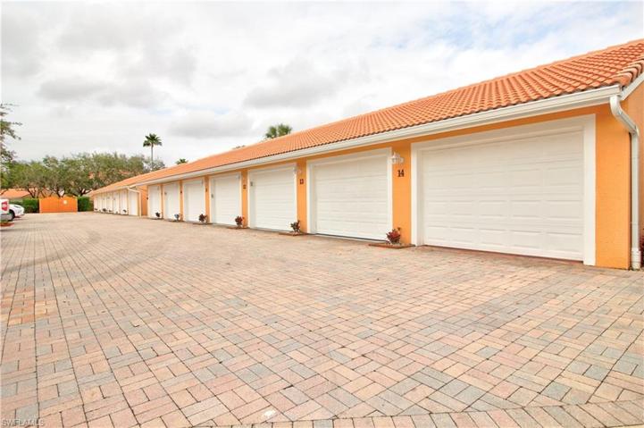 6770  Beach Resort  DR, Naples, FL 34114