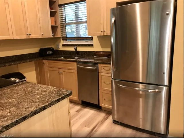 Pre Ian Kitchen