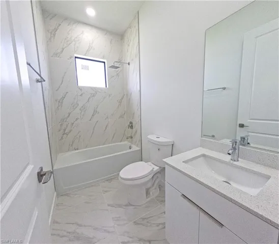 2227 Nw 3rd Ave, Cape Coral, Florida 33993