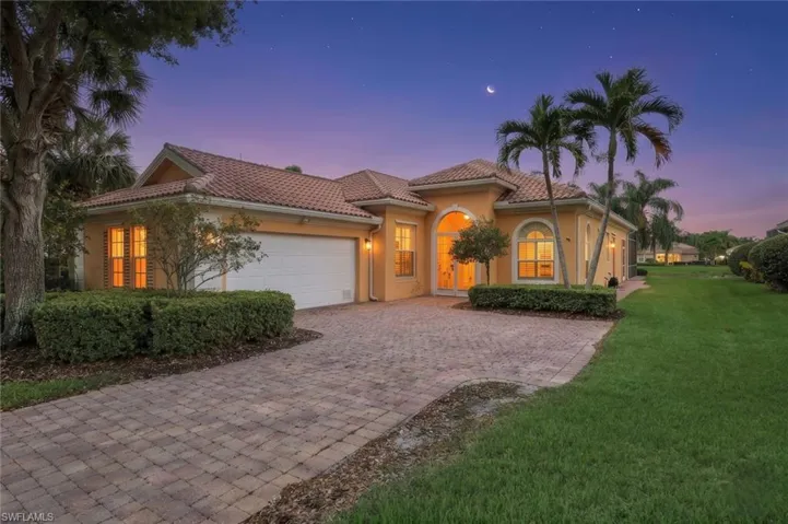 28032 Eagle Ray Ct, Bonita Springs, Florida 34135