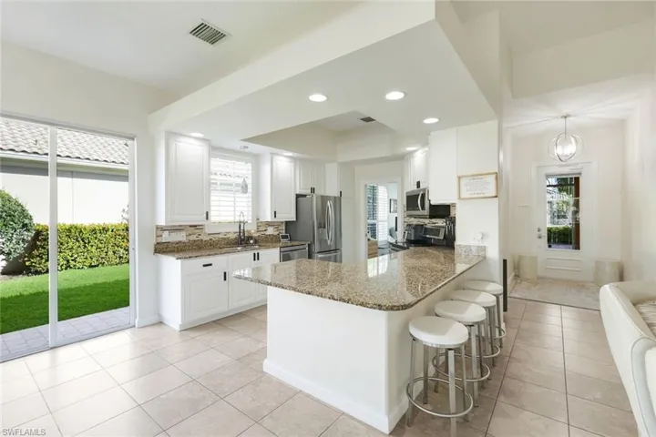 28032 Eagle Ray Ct, Bonita Springs, Florida 34135
