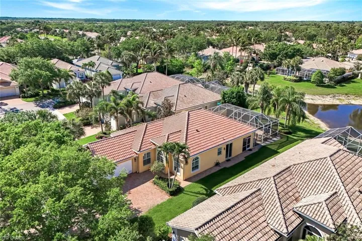 28032 Eagle Ray Ct, Bonita Springs, Florida 34135
