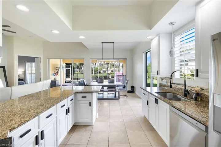 28032 Eagle Ray Ct, Bonita Springs, Florida 34135