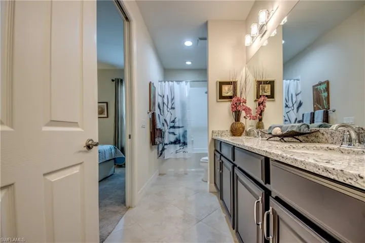 2626  Vareo  CT, Cape Coral, FL 33991