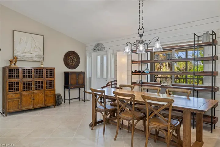 485 Peachtree Rd, Sanibel, Florida 33957