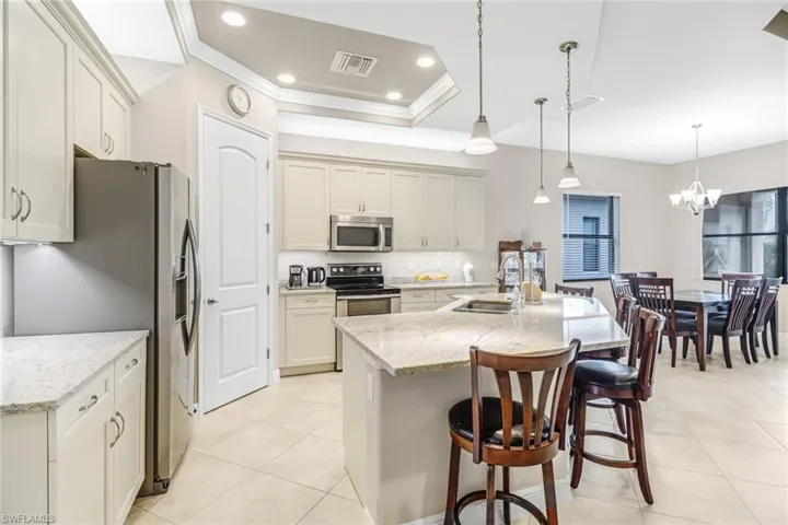 1545  Serrano  CIR, Naples, FL 34105