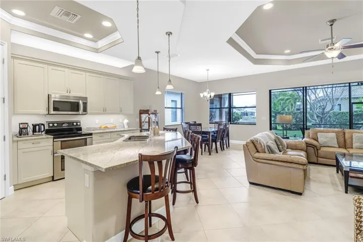 1545  Serrano  CIR, Naples, FL 34105