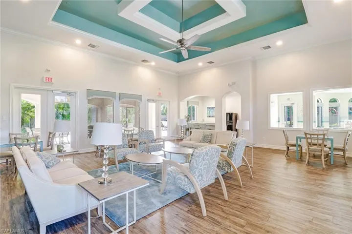 1545  Serrano  CIR, Naples, FL 34105