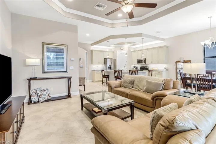 1545  Serrano  CIR, Naples, FL 34105