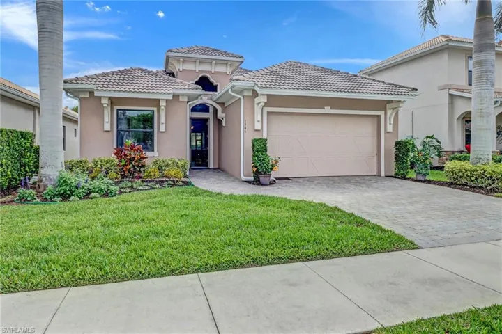 1545  Serrano  CIR, Naples, FL 34105