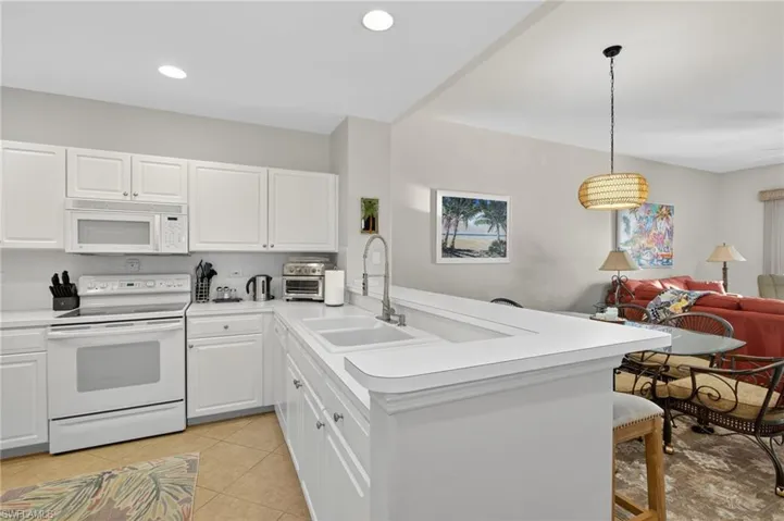 17100 Bridgestone Ct 303, Fort Myers, Florida 33908