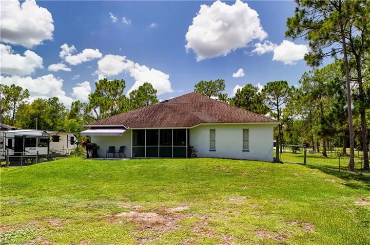 4570 16th St Ne, Naples, Florida 34120