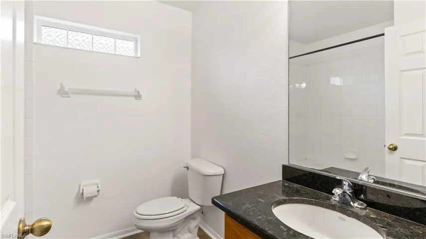2125 Cape Heather CIR, CAPE CORAL FL 33991