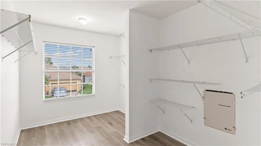 2125 Cape Heather CIR, CAPE CORAL FL 33991
