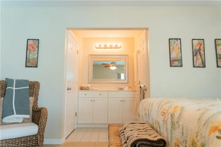 401 SW 43rd  TER, Cape Coral, FL 33914