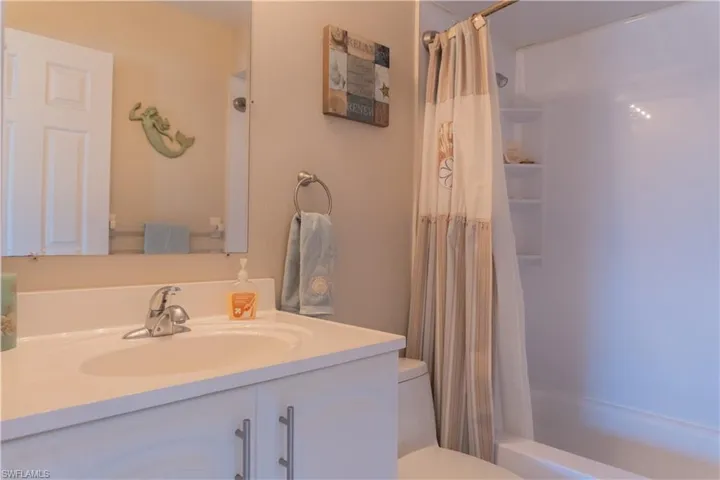 401 SW 43rd  TER, Cape Coral, FL 33914