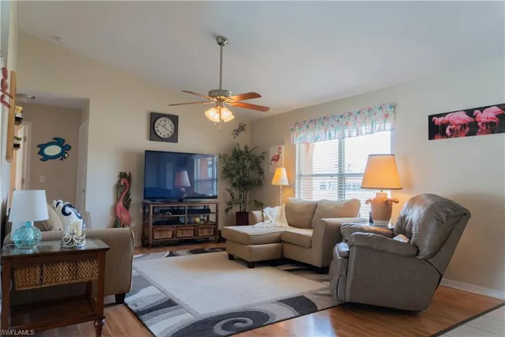 401 SW 43rd  TER, Cape Coral, FL 33914