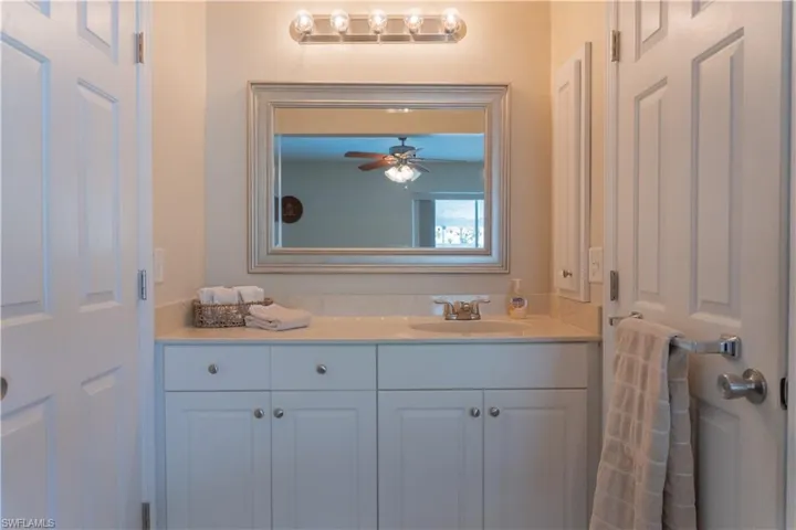 401 SW 43rd  TER, Cape Coral, FL 33914