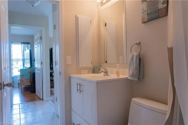 401 SW 43rd  TER, Cape Coral, FL 33914