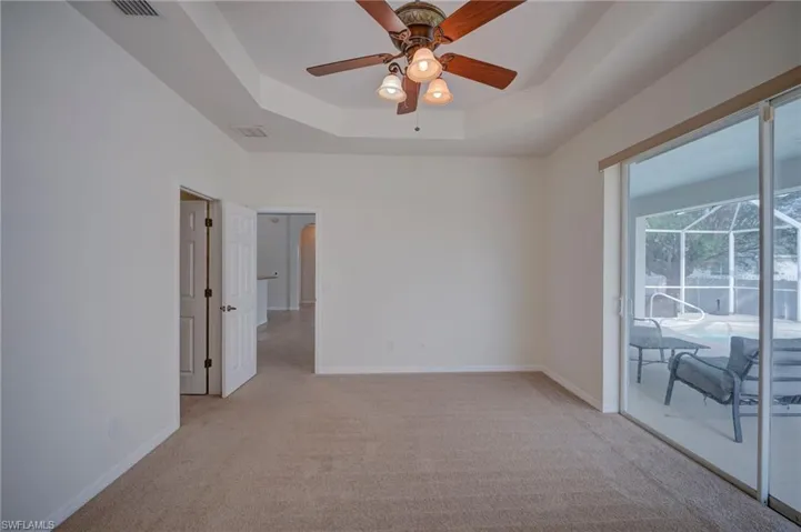 Primary suite with access to lanai