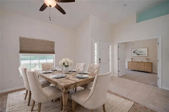 Virtually staged dining room